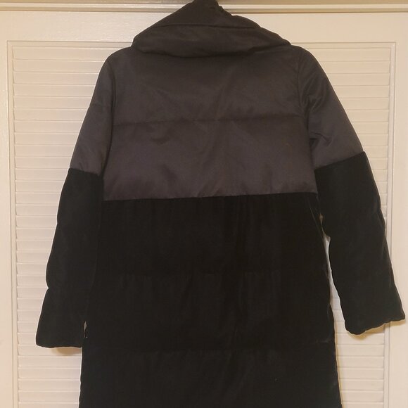 Emporio Armani Womens Jacket Size 36. Same Day Shipping. - Picture 3 of 3